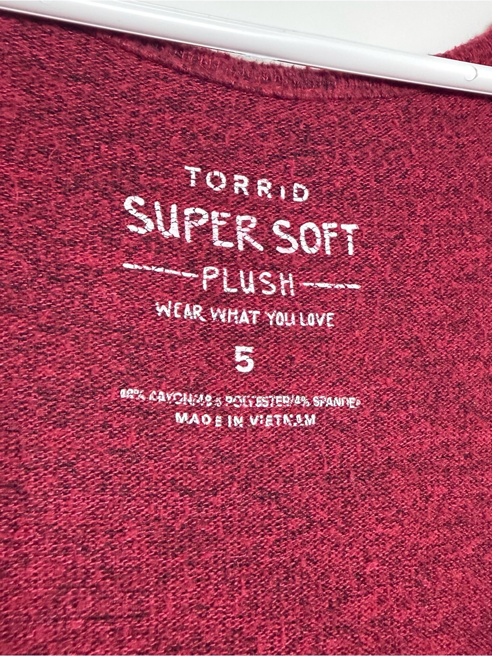 Torrid Super Soft Plush Sweater Top Plus Burgundy Marled V-Neck Dolman Sleeve - Picture 3 of 6
